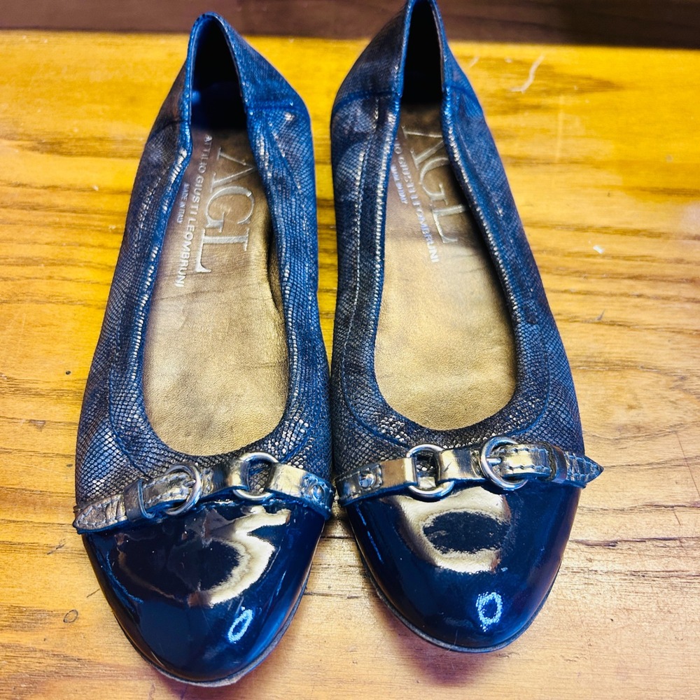 AGL Ballet Flats Womens 38 Navy Blue Leather pebble Snakeskin Patent Cap Toe Y2K